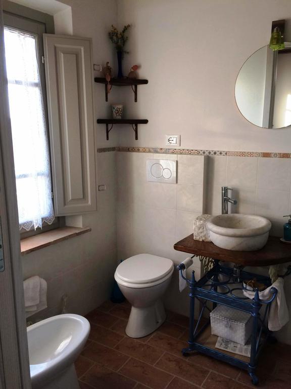 La Casina Delle Rondini Guest House Corsanico-Bargecchia Luaran gambar