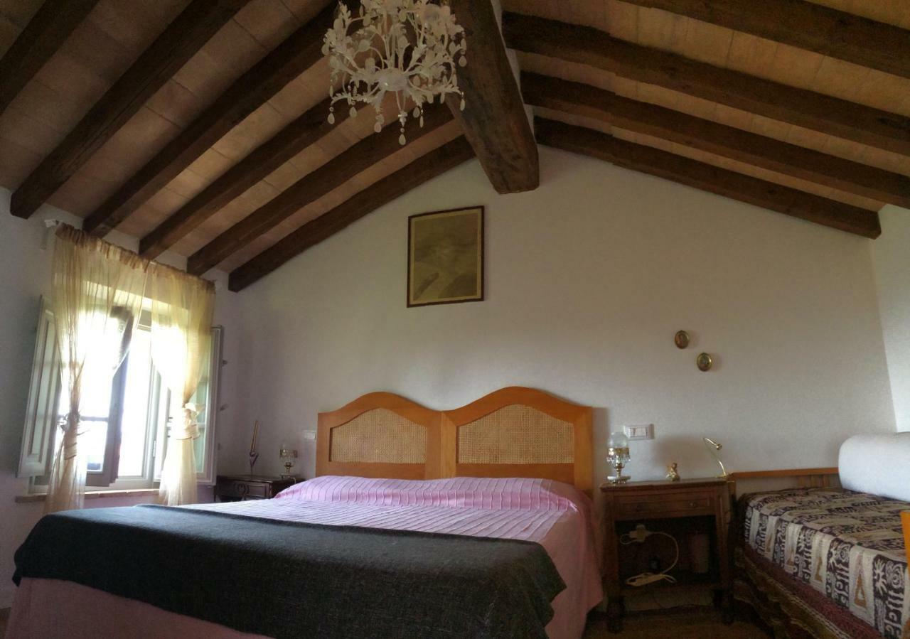 La Casina Delle Rondini Guest House Corsanico-Bargecchia Luaran gambar